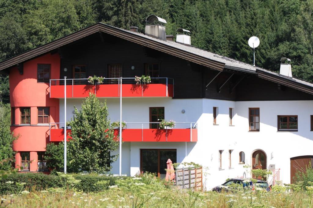 Appartementhaus Bergblick Leogang Zewnętrze zdjęcie